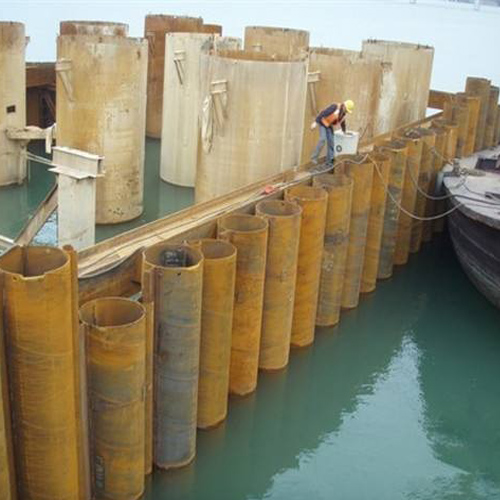 大庆钢护筒现场安装